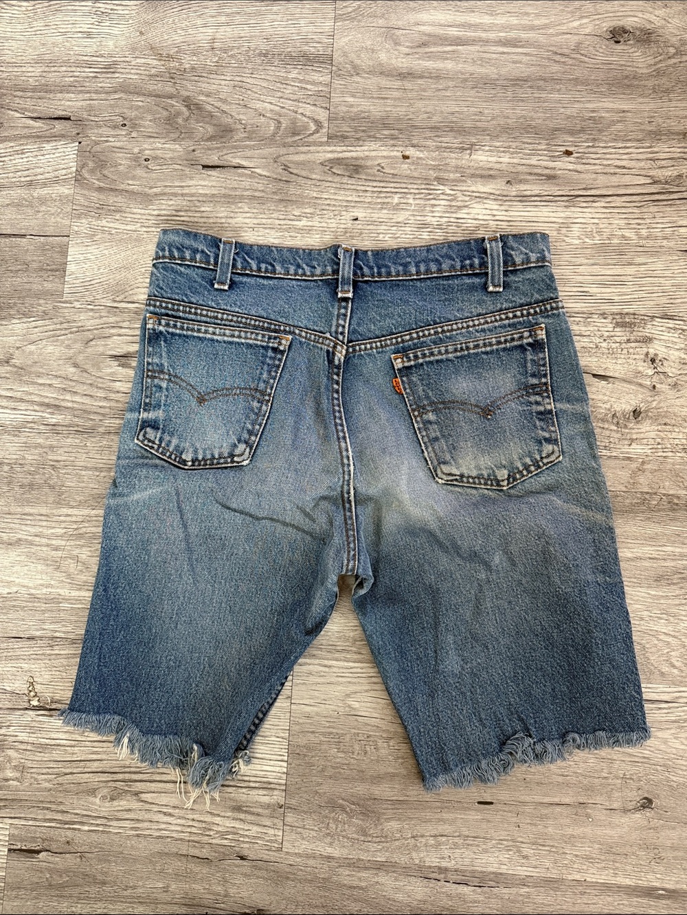 Orange Tab Levi’s Cutoff Shorts - Picture 2 of 4